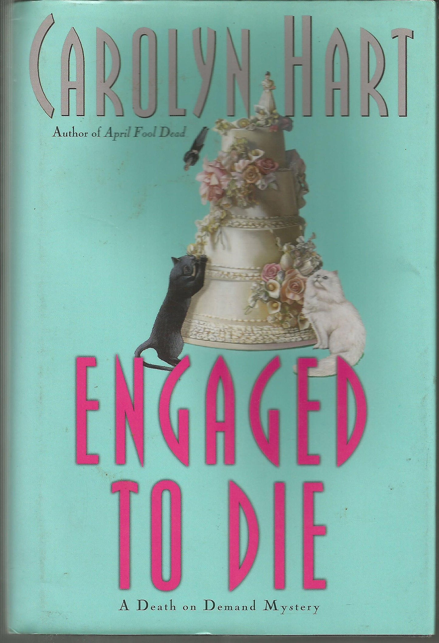 Engaged to Die: A Death on Demand Mystery
