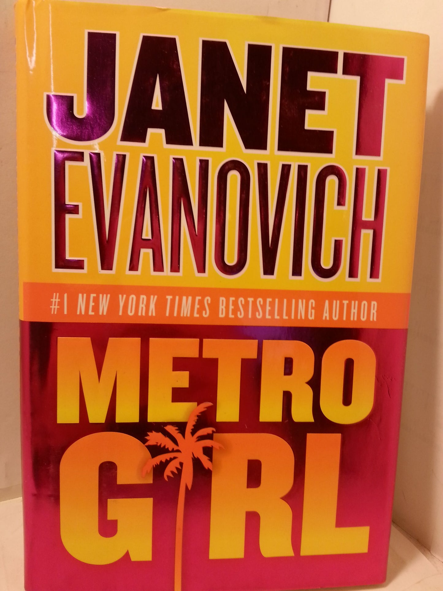 METRO GIRL (ALEX BARNABY SERIES