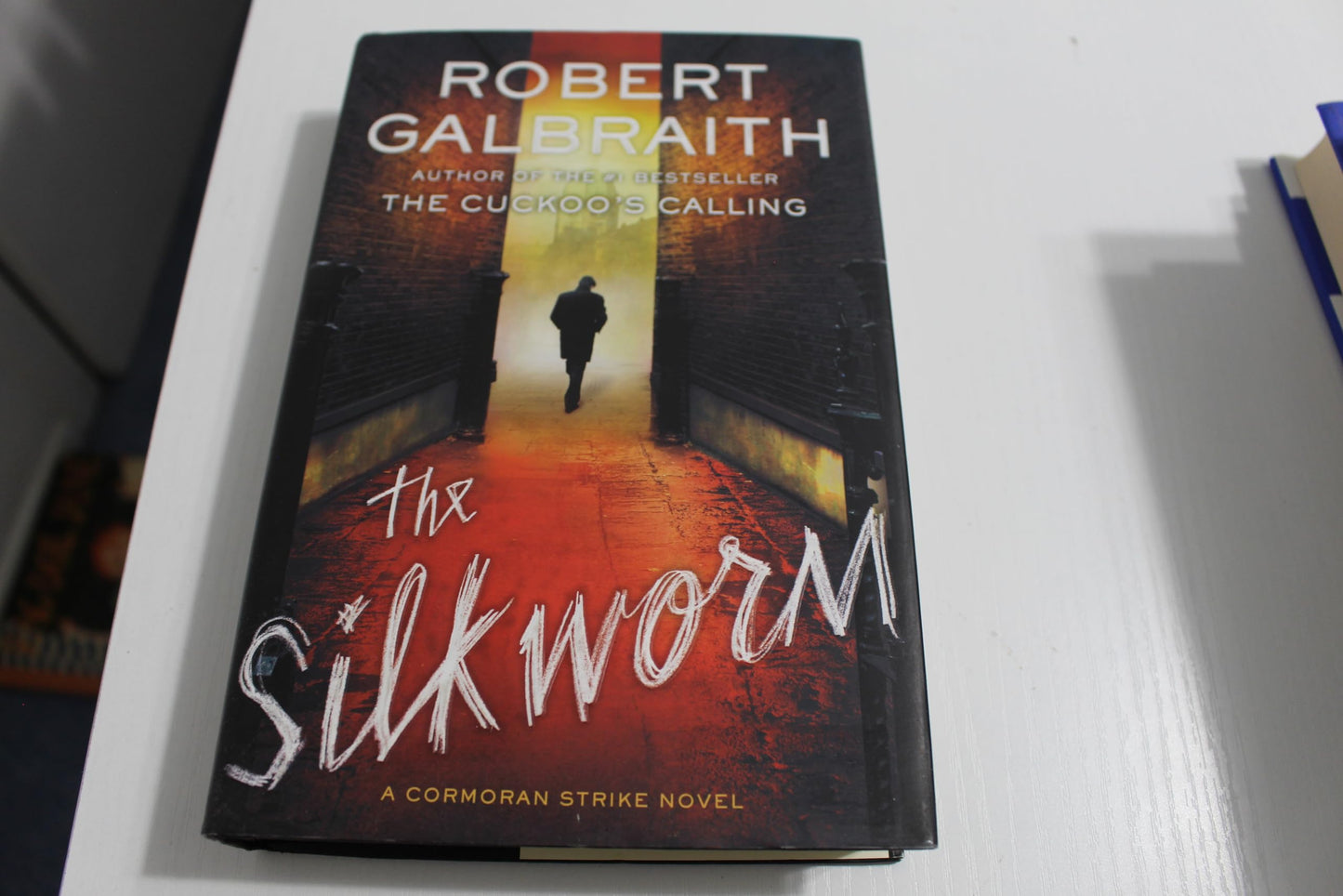 The Silkworm (A Cormoran Strike Novel, 2) - 8535