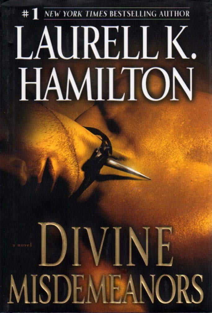 Divine Misdemeanors: A Novel (Meredith Gentry, Book 8)