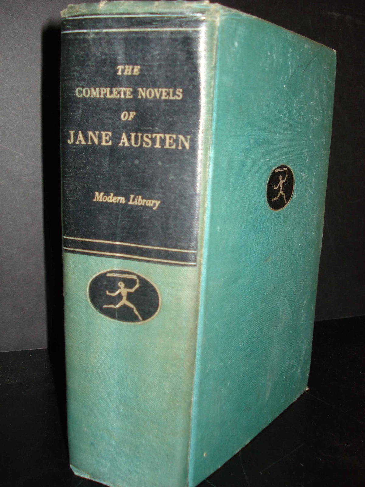 The Complete Novels of Jane Austen: Sense and Sensibility / Pride and Prejudice / Mansfield Park / Emma / Northanger Abbey / Persuasion