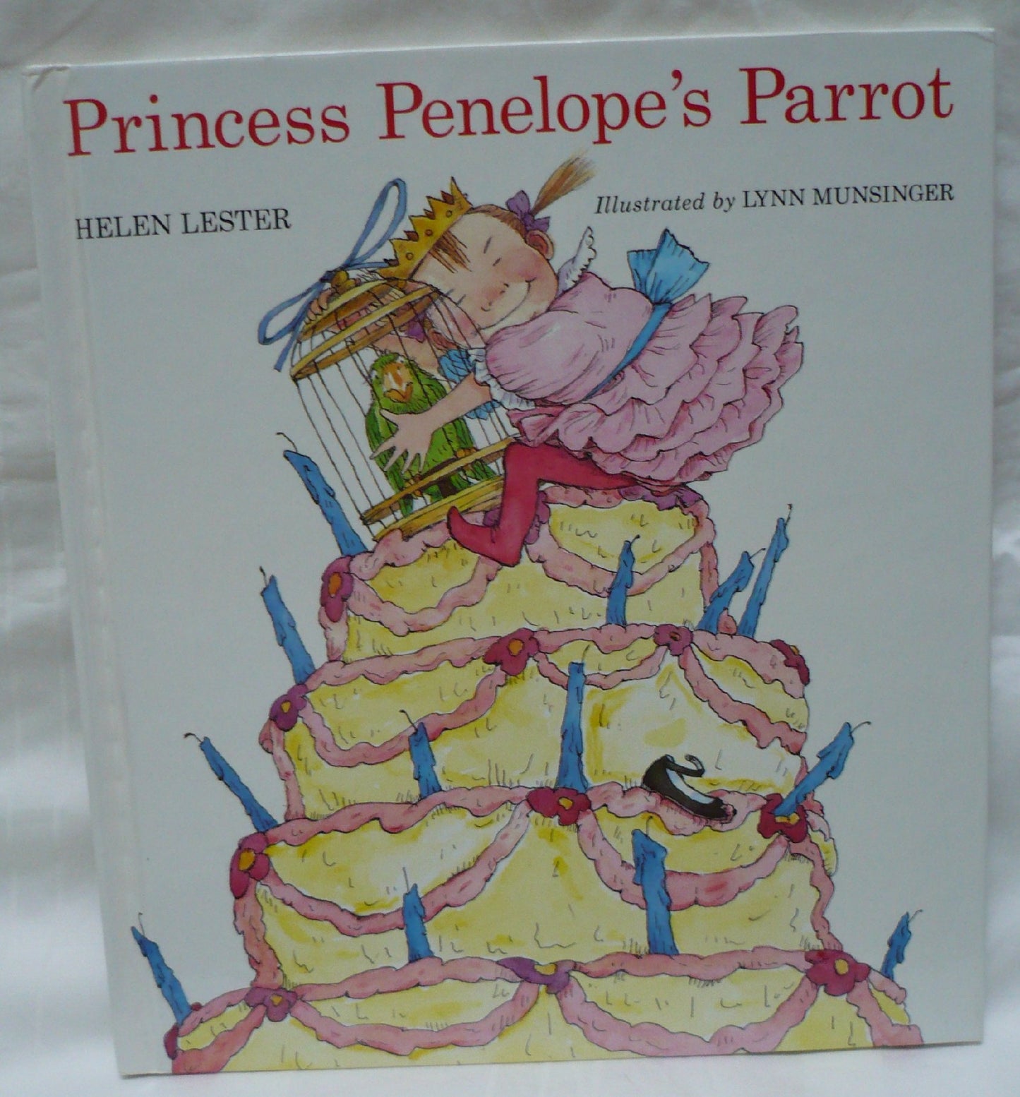Princess Penelope's Parrot - 5441