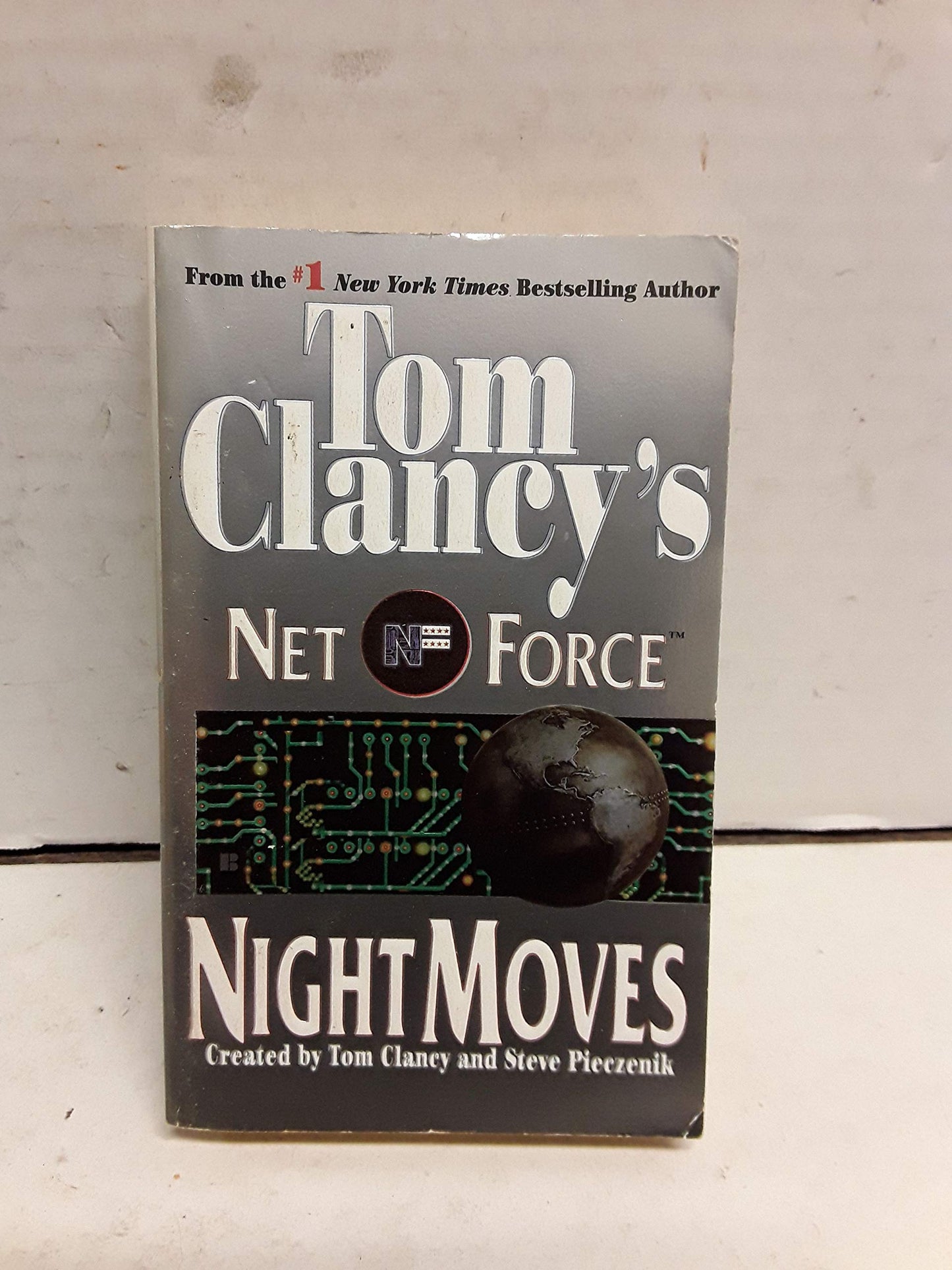 Night Moves (Tom Clancy's Net Force, Book 3) - 6227