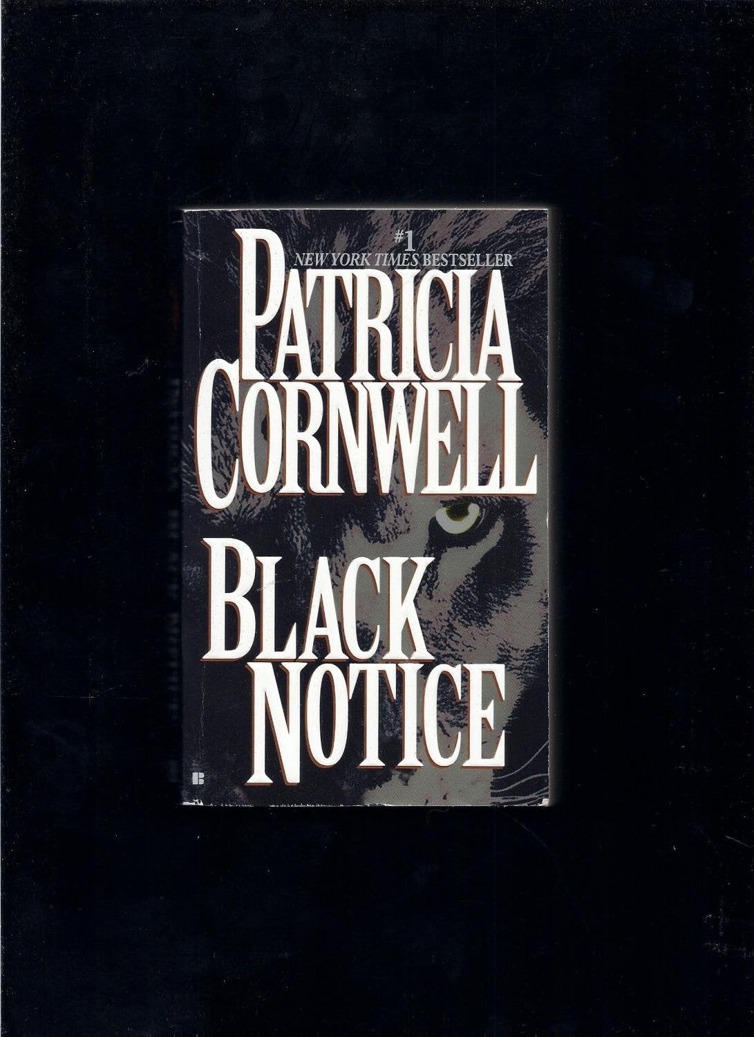 Black Notice (Kay Scarpetta) - 5625