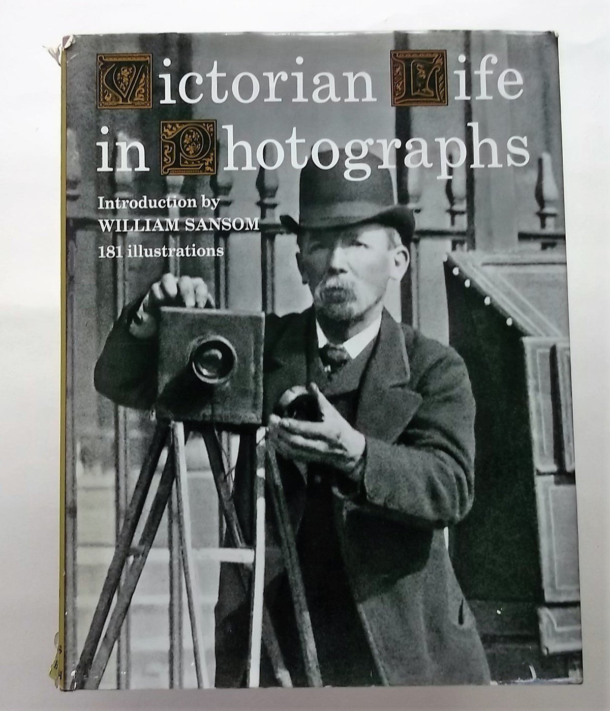 Victorian life in photographs