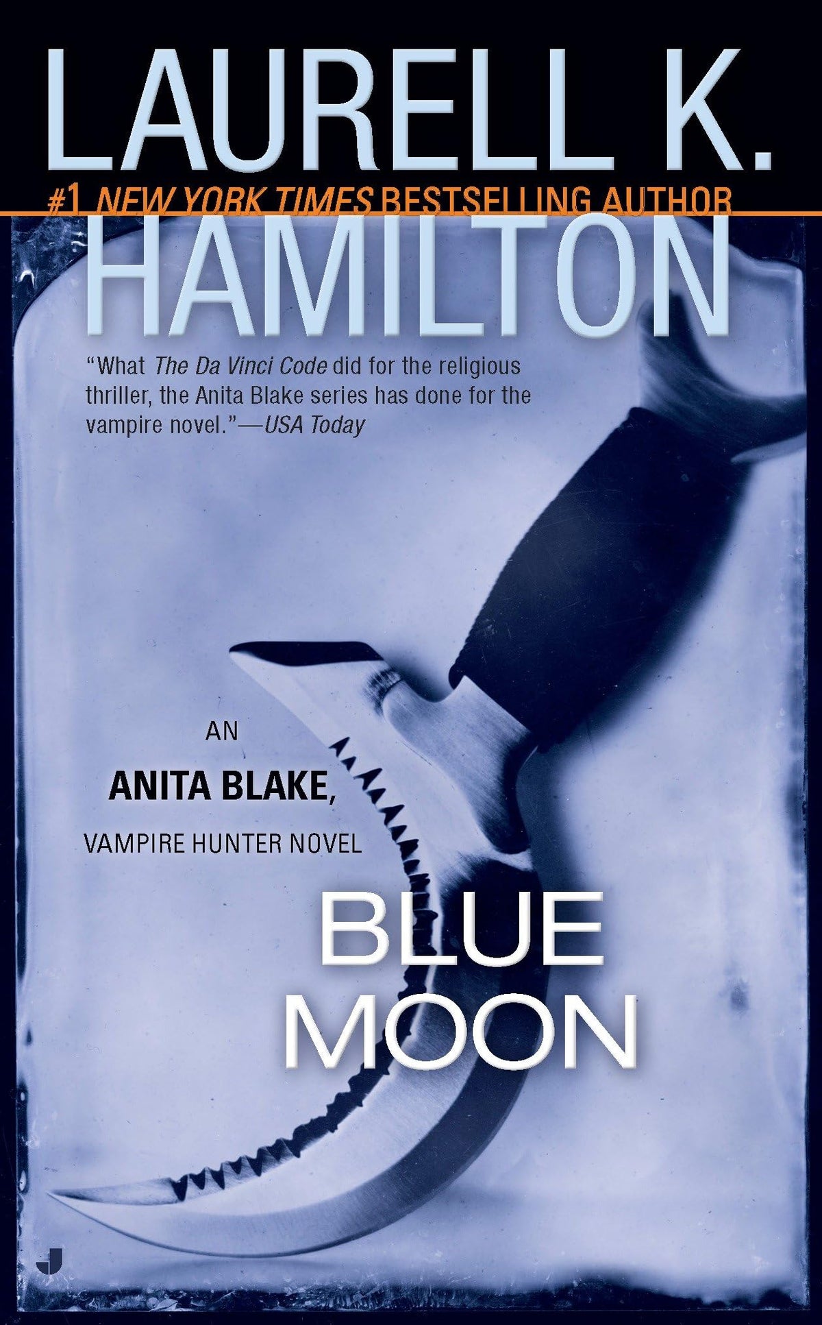 Blue Moon (Anita Blake, Vampire Hunter, Book 8)