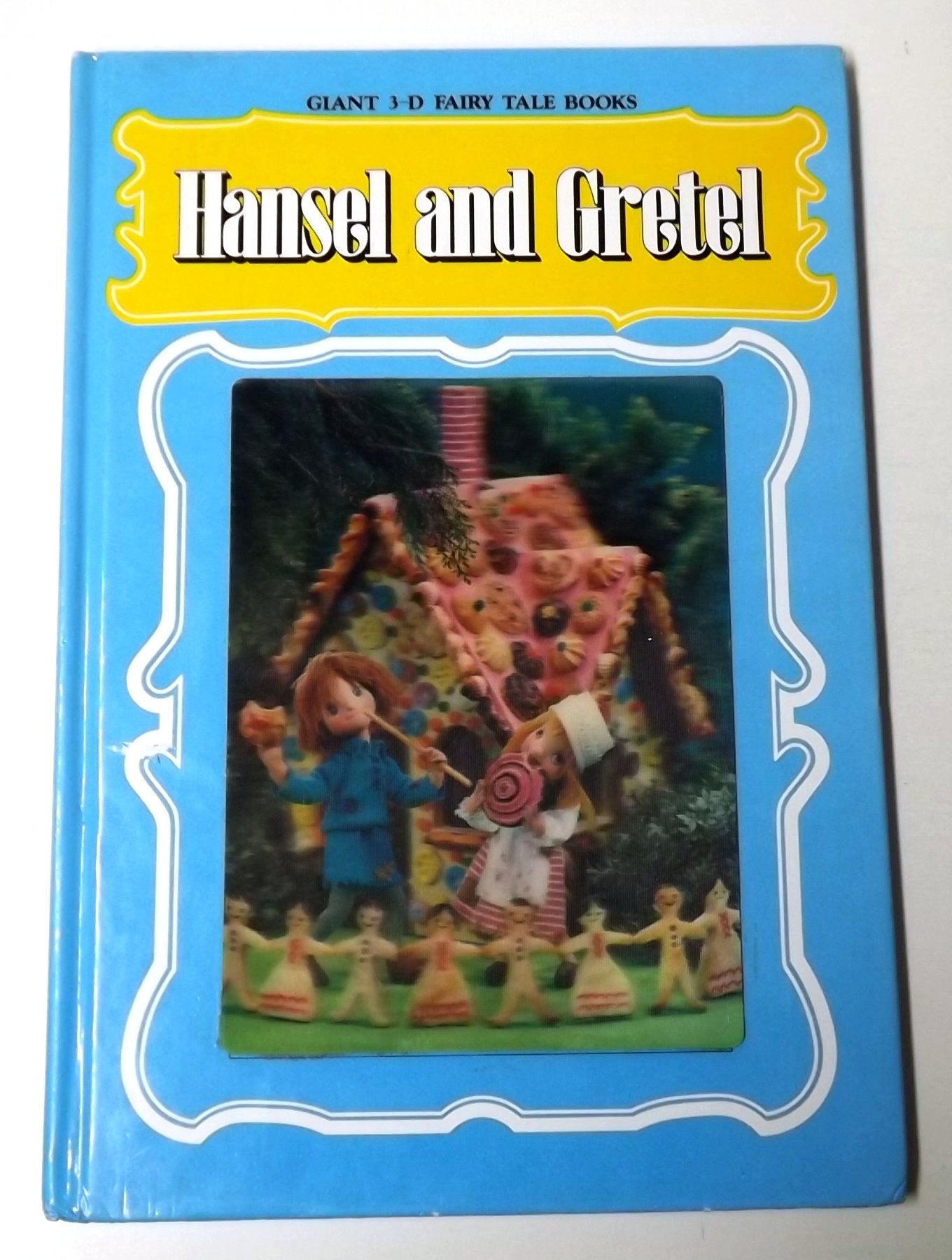 Hansel and Gretel (Giant 3-D Fairy Tale Book)