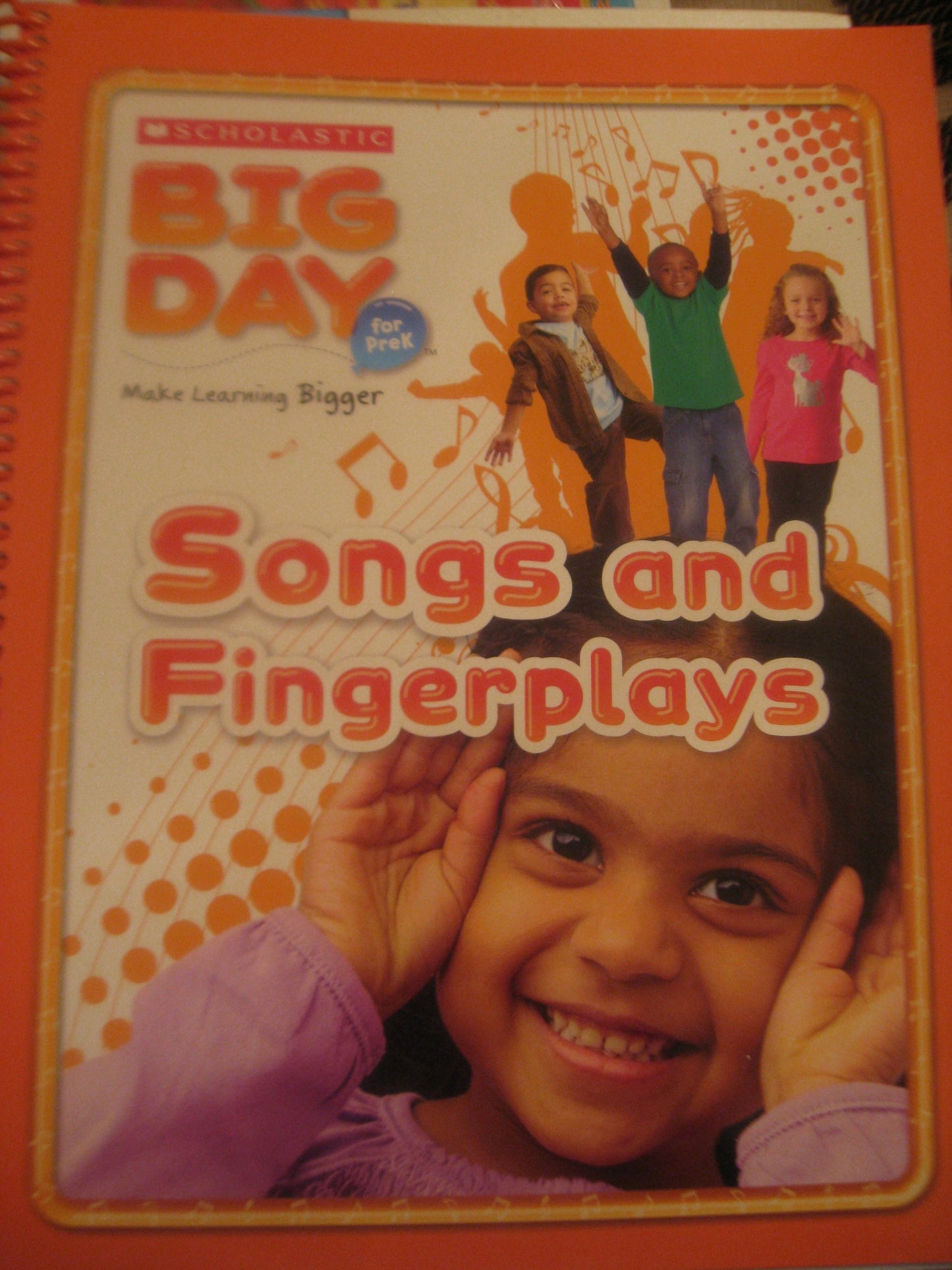 Scholastic Big Day for Pre K (Song and Fingerplays for pre k/Canciones y juegos con las manos) - 4873