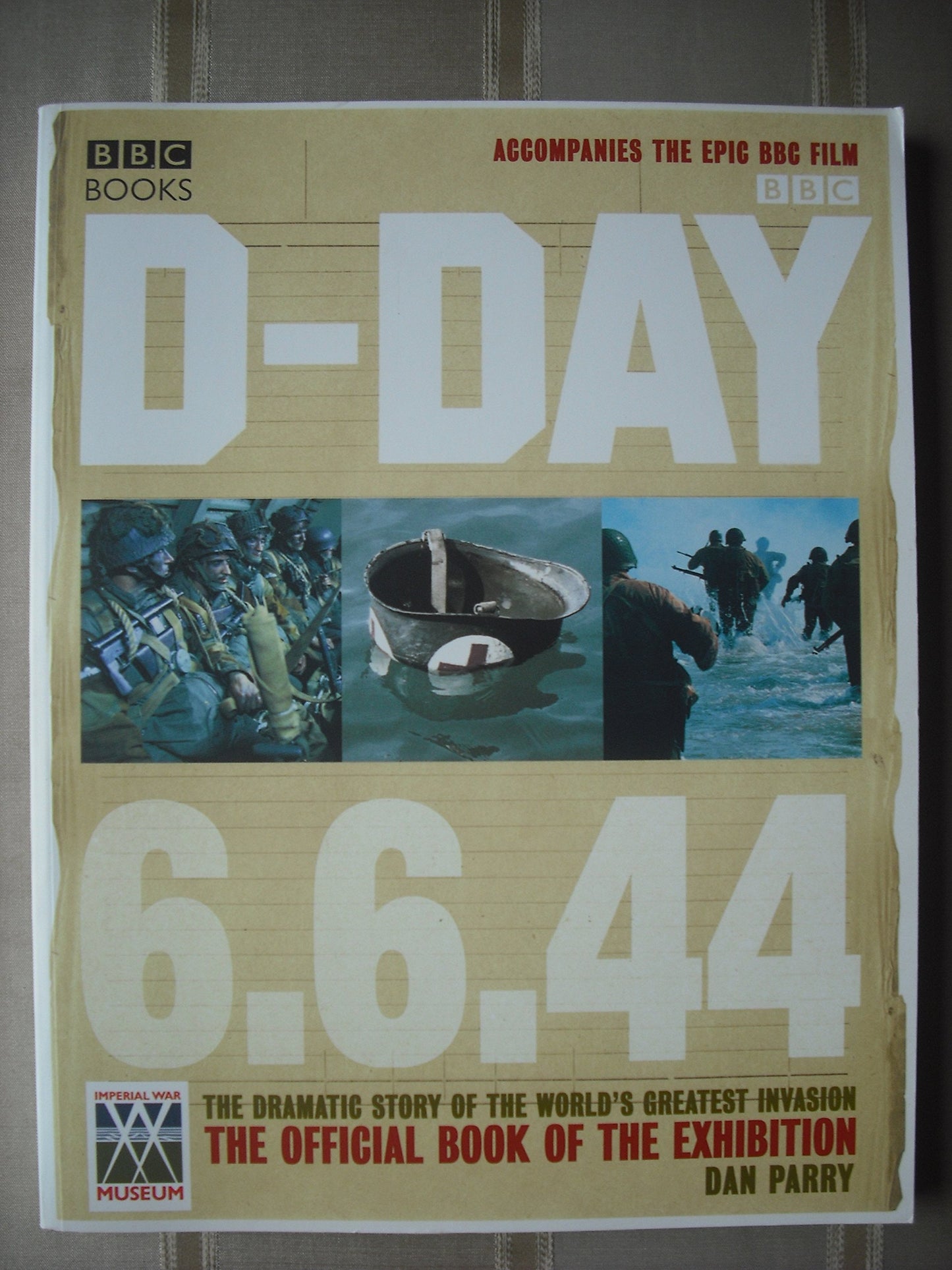 D-Day: The Dramatic Story of the World's Greatest Invasion