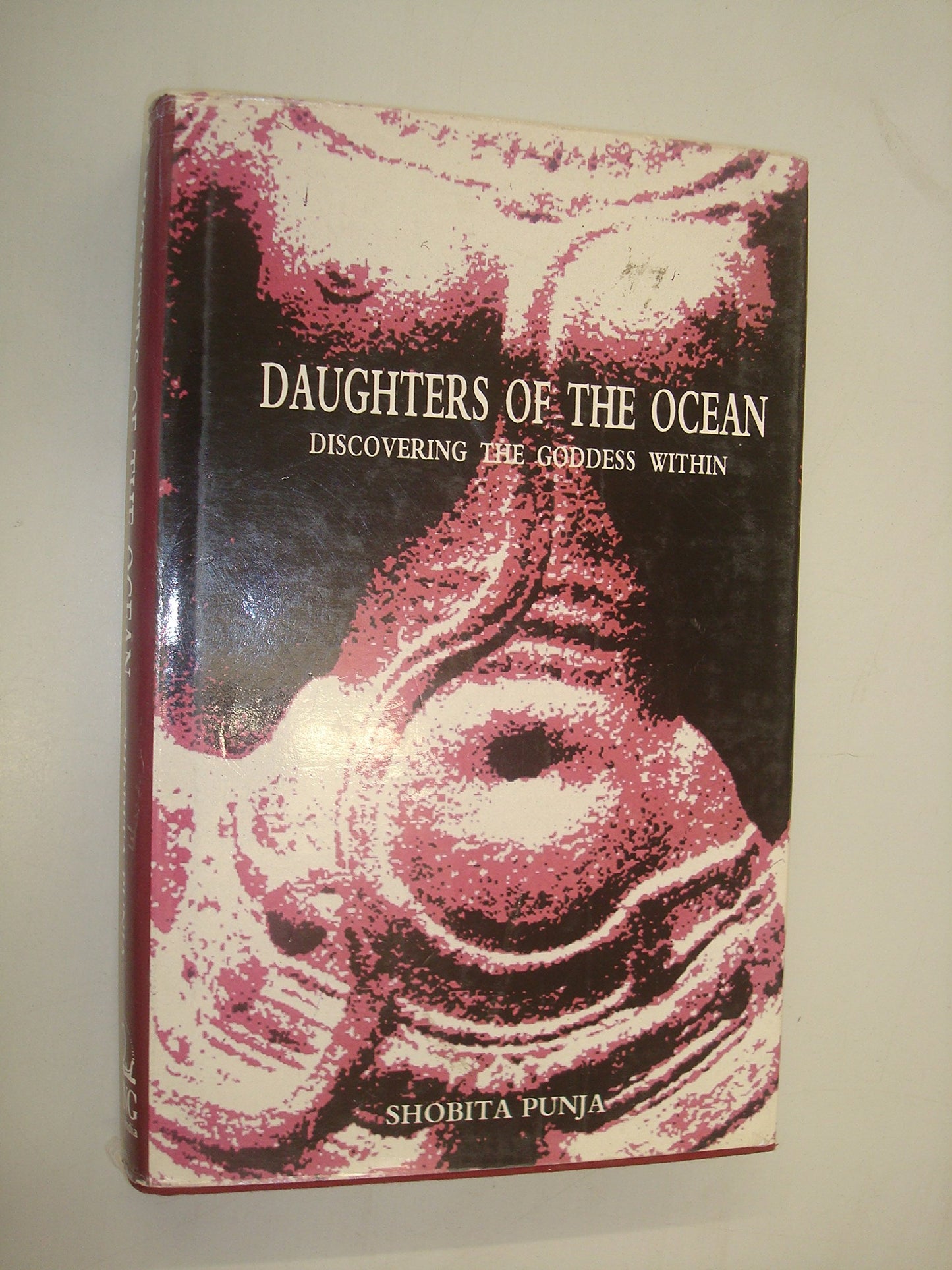 Daughters of the ocean: Discovering the Goddess within