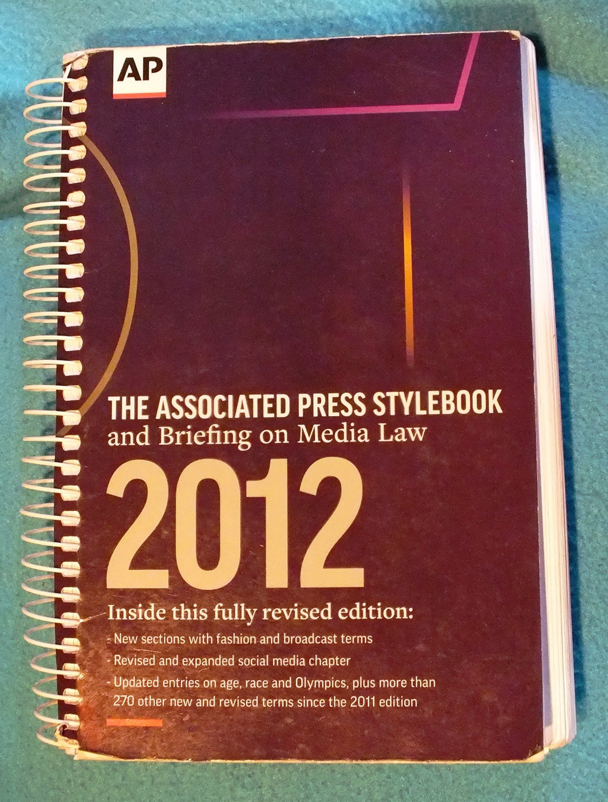 The Associated Press Stylebook and Briefing on Media Law