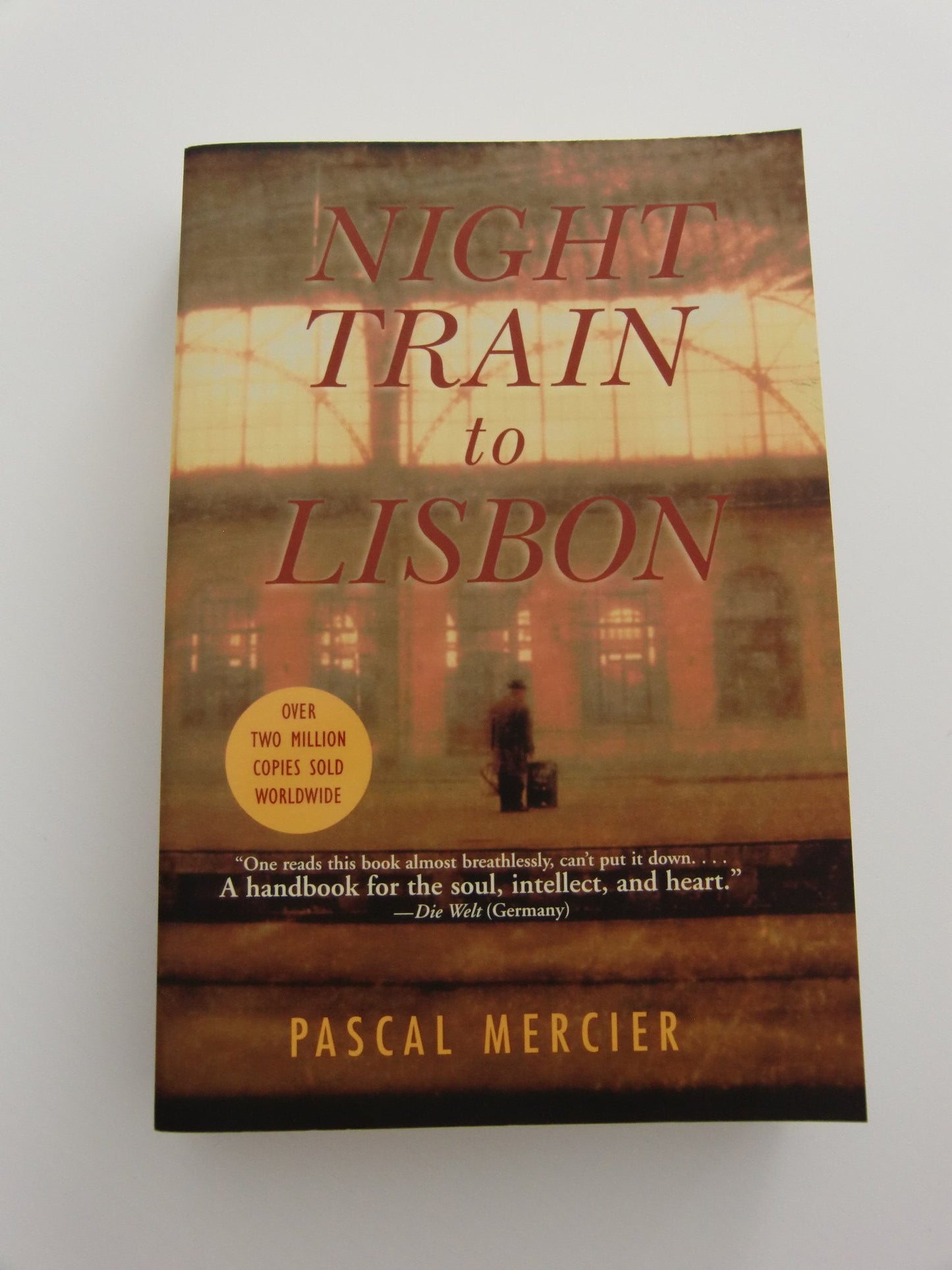 Night Train to Lisbon: A Novel - 3986