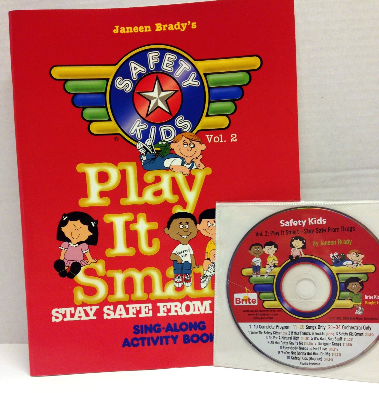 Brite Music Safety Kids Vol 2 CD and Book Play It Smart Stay Safe From Drugs