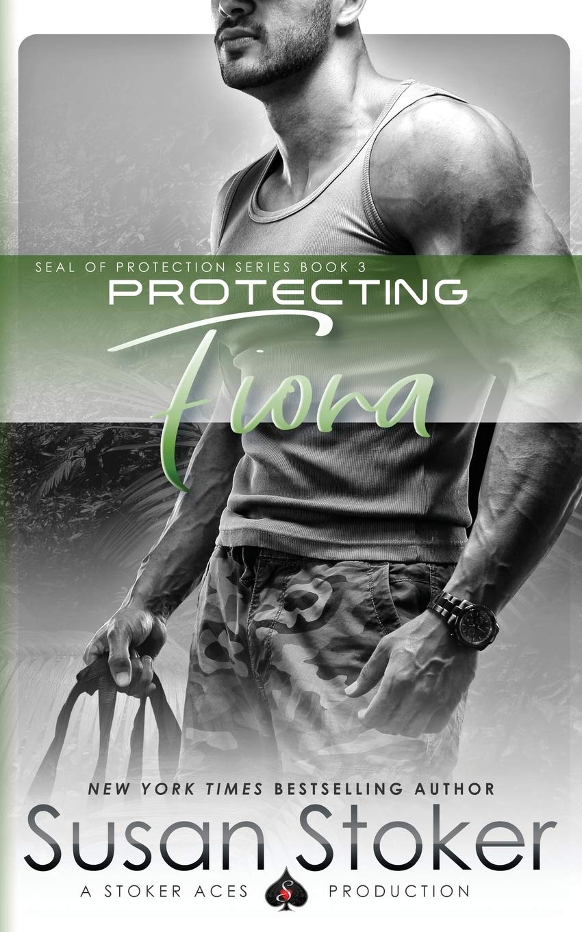 Protecting Fiona (SEAL of Protection)