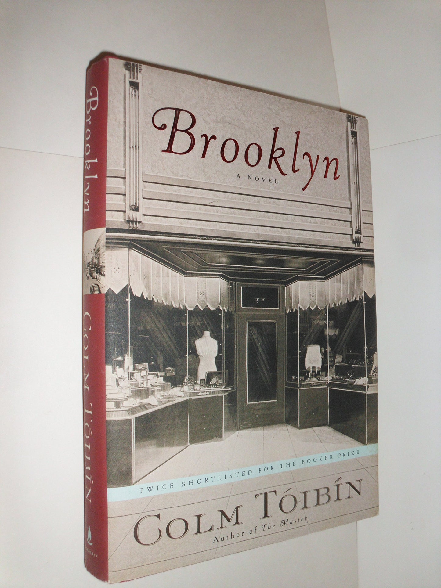 Brooklyn: A Novel (Eilis Lacey Series) - 3348