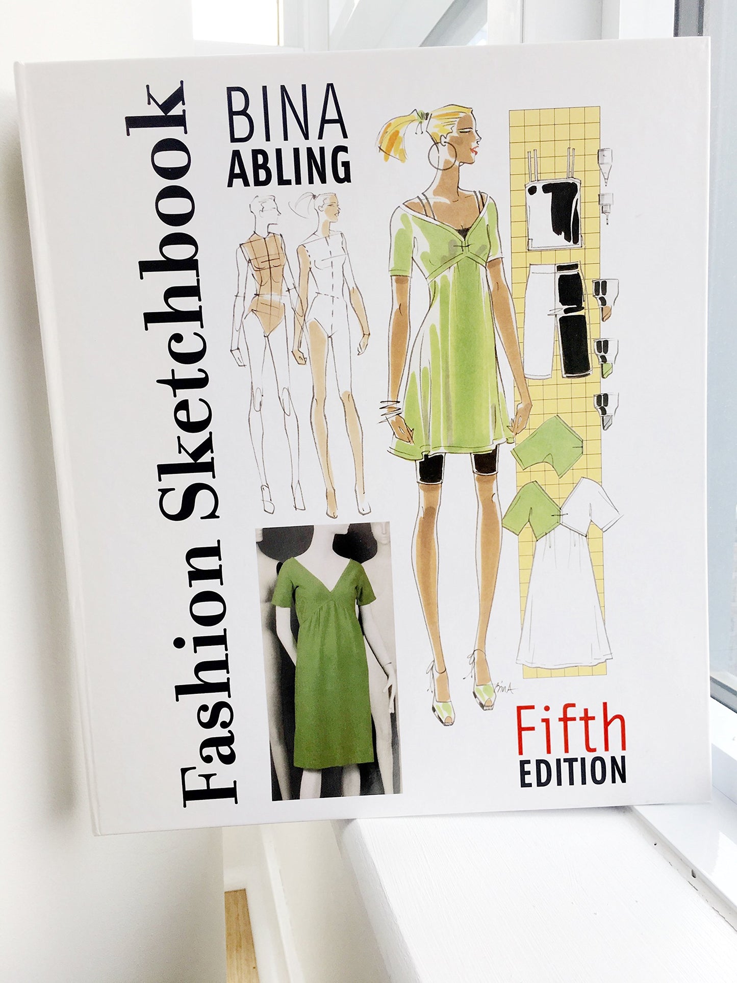 Fashion Sketchbook, 5th edition - 7433