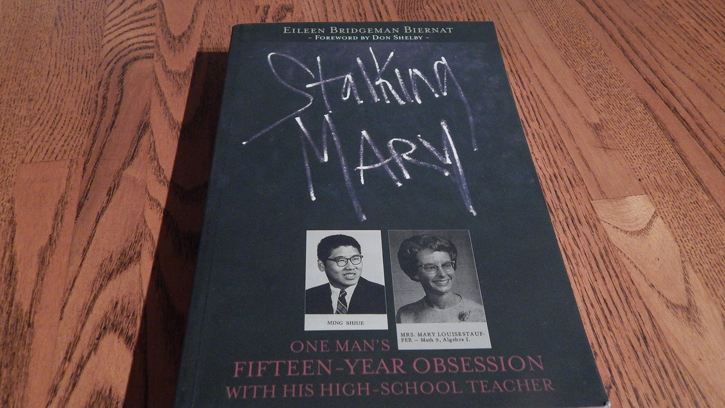 Stalking Mary - 7834