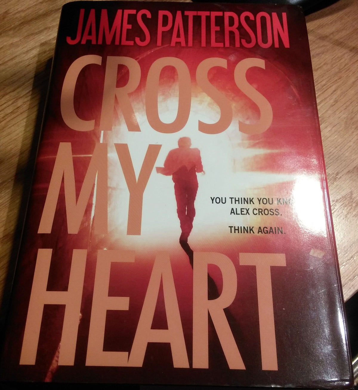 Cross My Heart (Large Print)