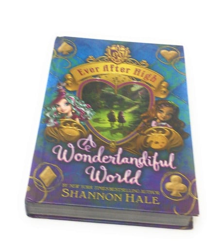 A Wonderlandiful World