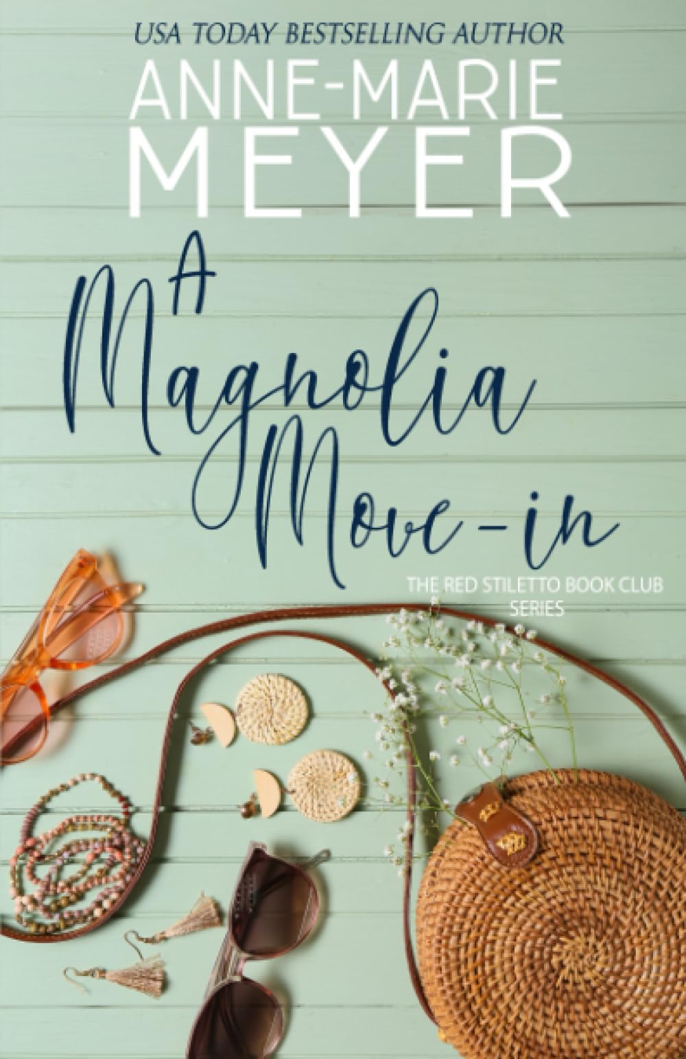 A Magnolia Move-In: A Book Club turned Sisterhood (The Red Stiletto Book Club)