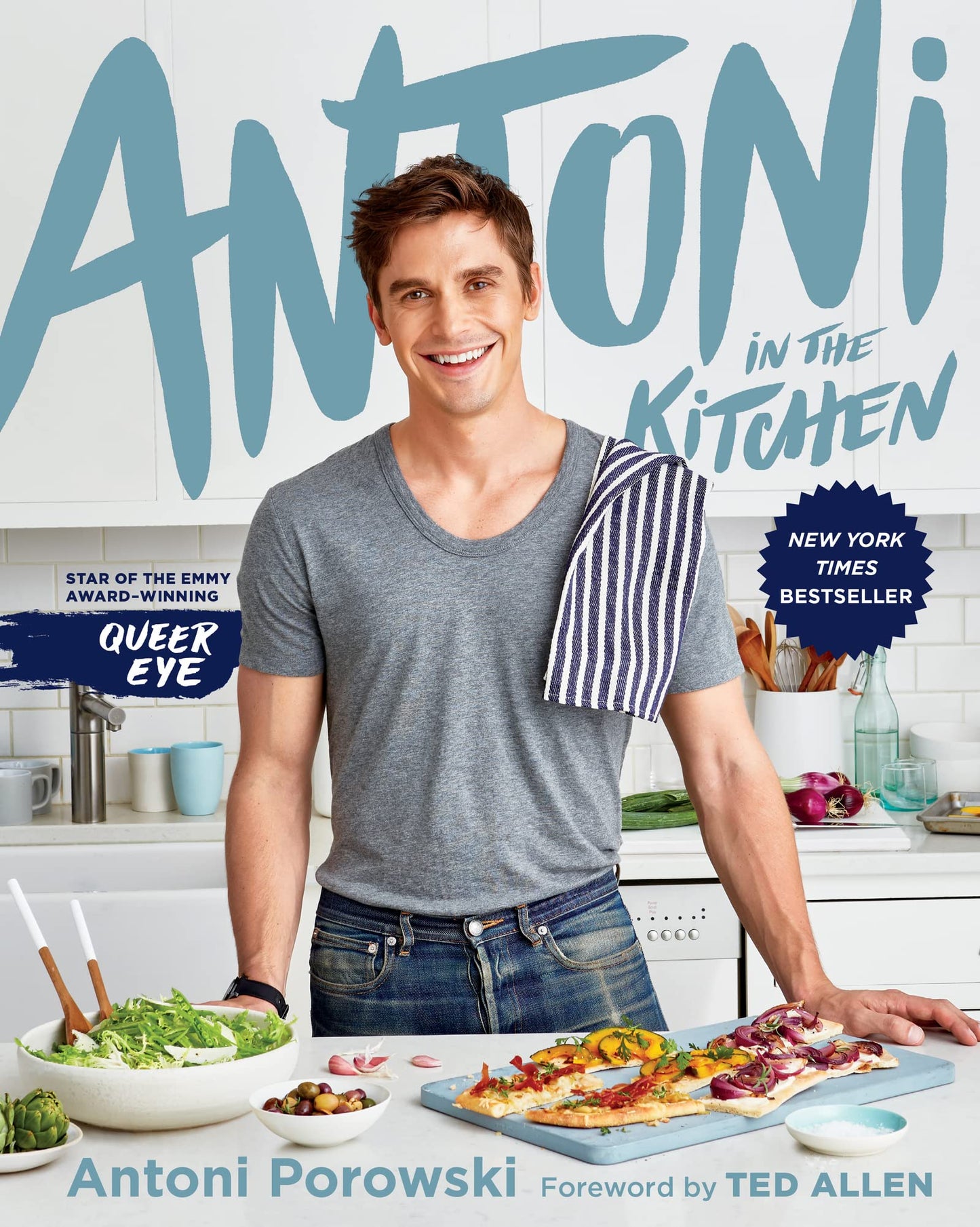 ANTONI IN THE KITCHEN - 6587
