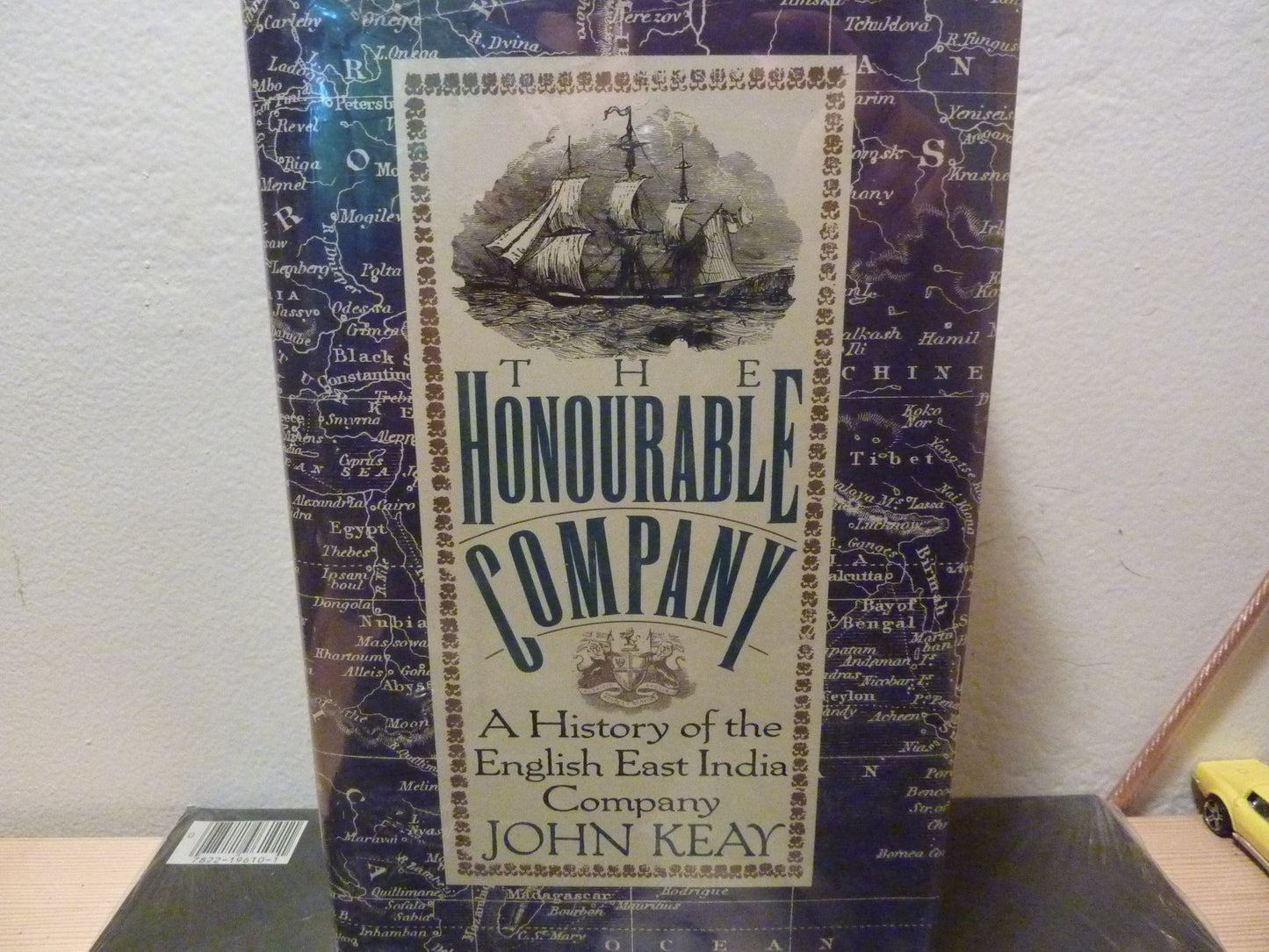 THE HONOURABLE COMPANY: A HISTOR - 8428