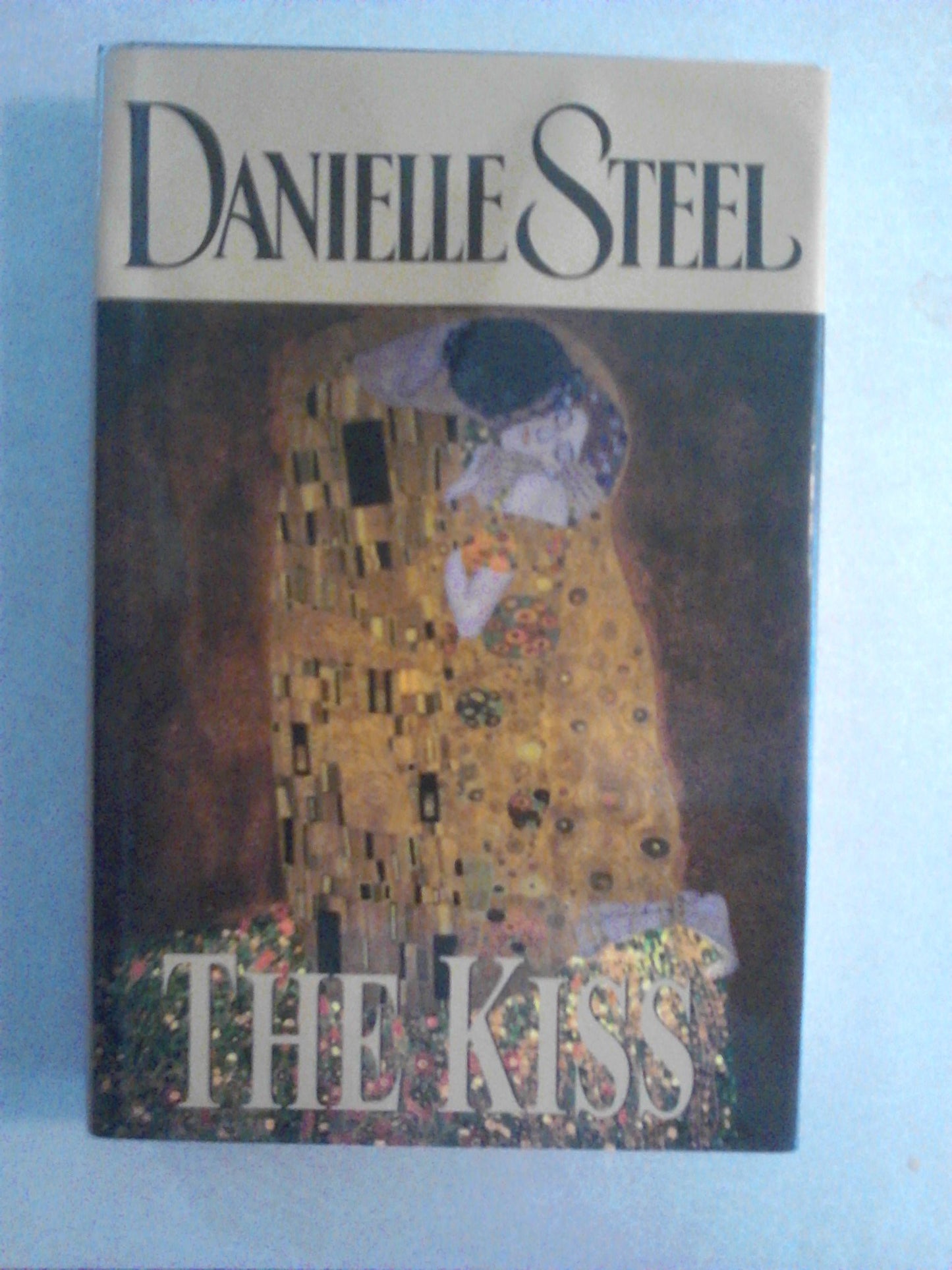 THE KISS - 1643