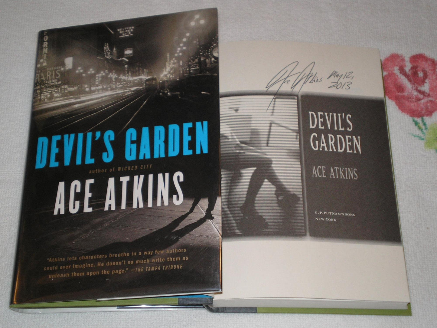 Devil's Garden - 7877