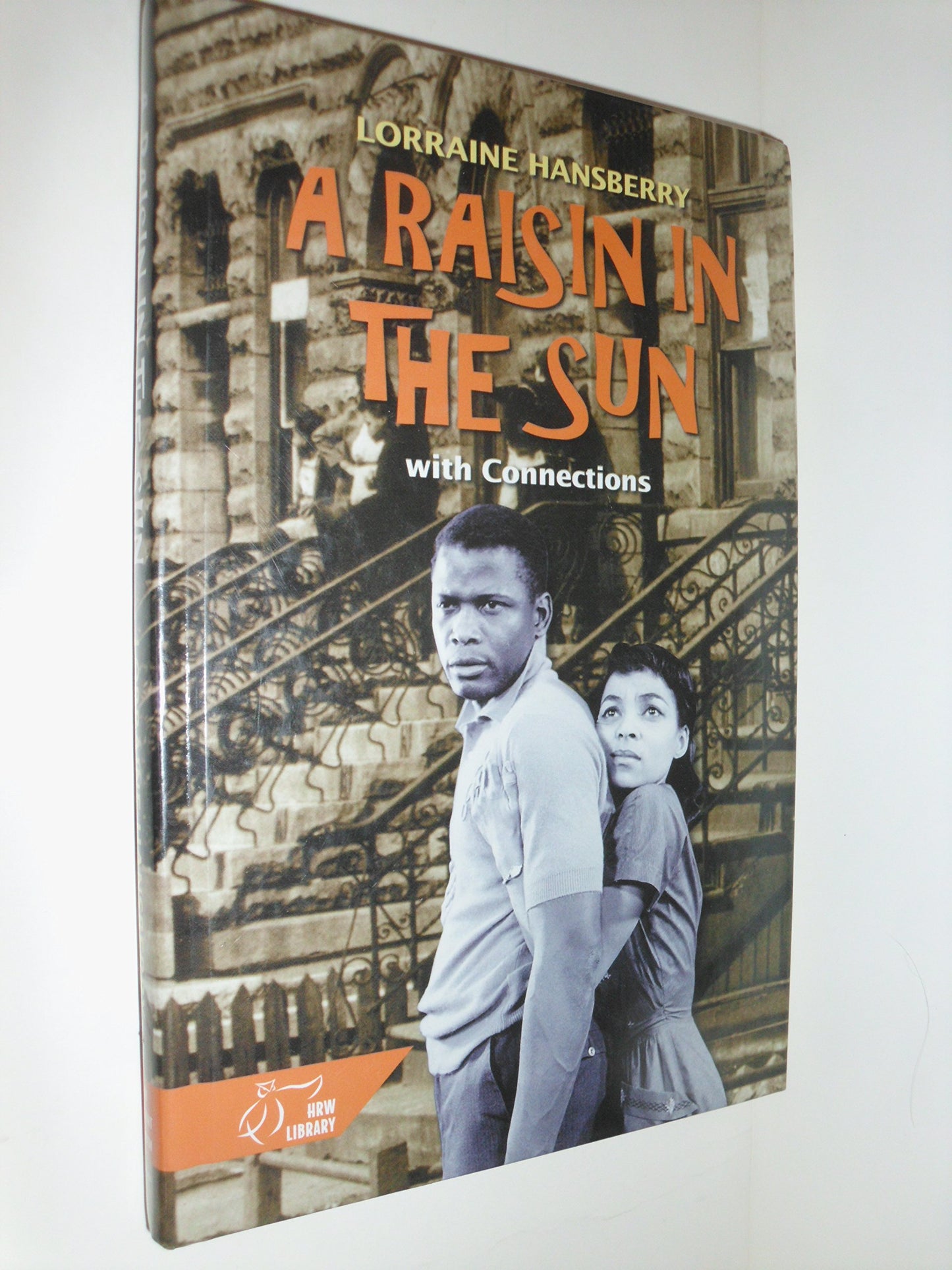 A Raisin in the Sun: with Connections (HRW Library)