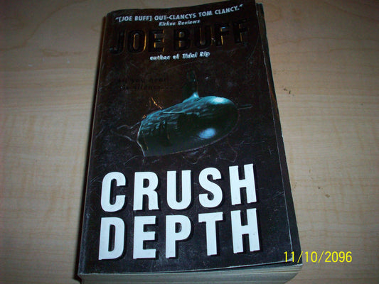 Crush Depth (A Jeffrey Fuller Novel, 3)
