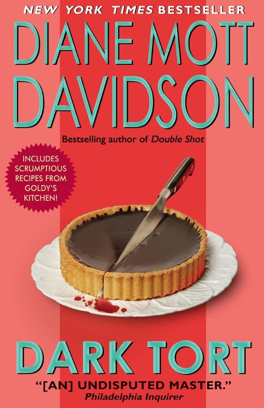 Dark Tort (Goldy Culinary Mysteries, Book 13)
