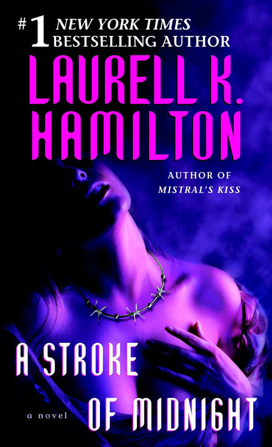 A Stroke of Midnight (Meredith Gentry, Book 4)