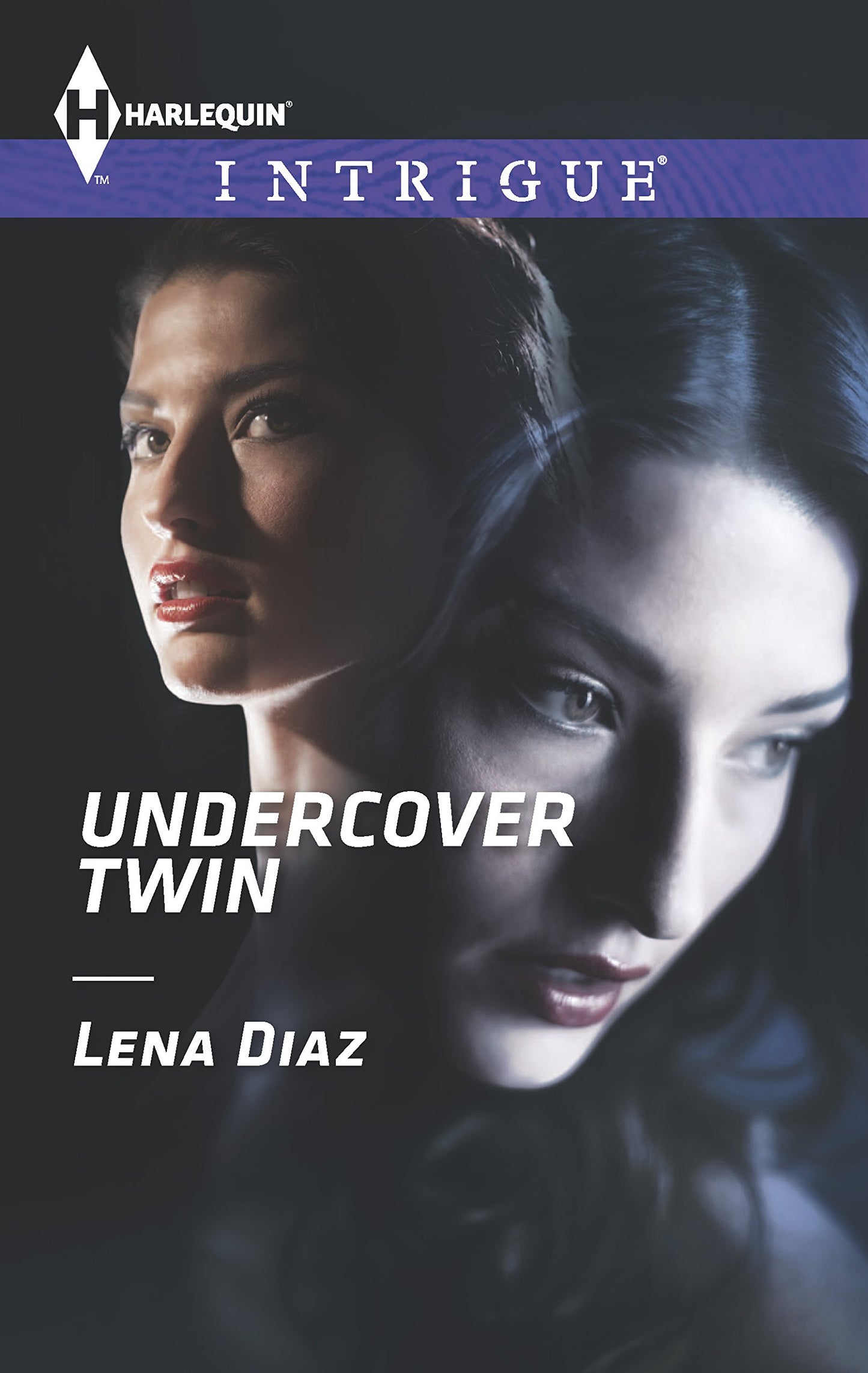 Undercover Twin (Harlequin Intrigue) - 1680