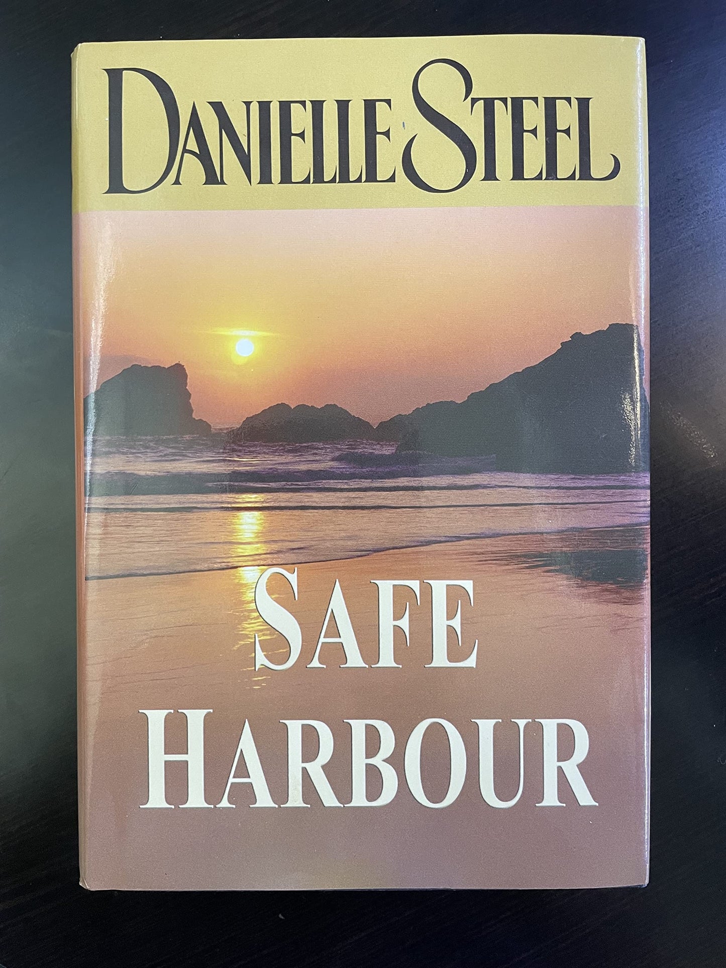 Safe Harbour - 8068