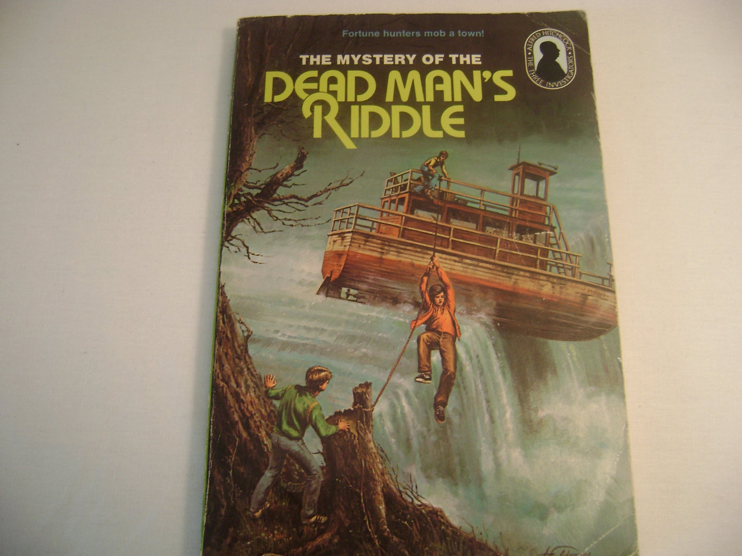 The Mystery of the Dead Man's Riddle (Alfred Hitchcock and the Three Investigators #22)