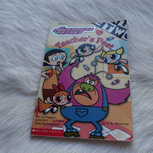Teacher's Pest (Powerpuff Girls Chapter Book)