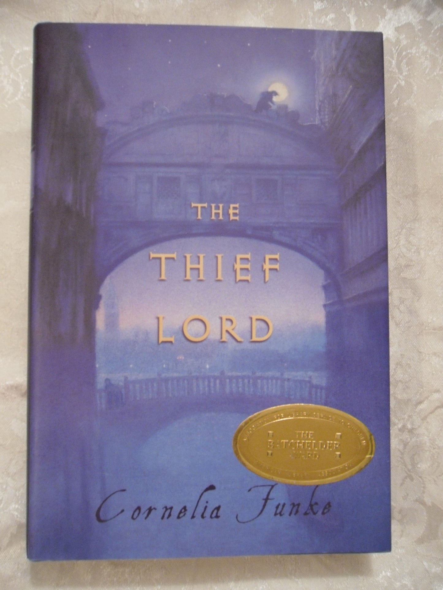 THE THIEF LORD (BOOK SENSE BOOK