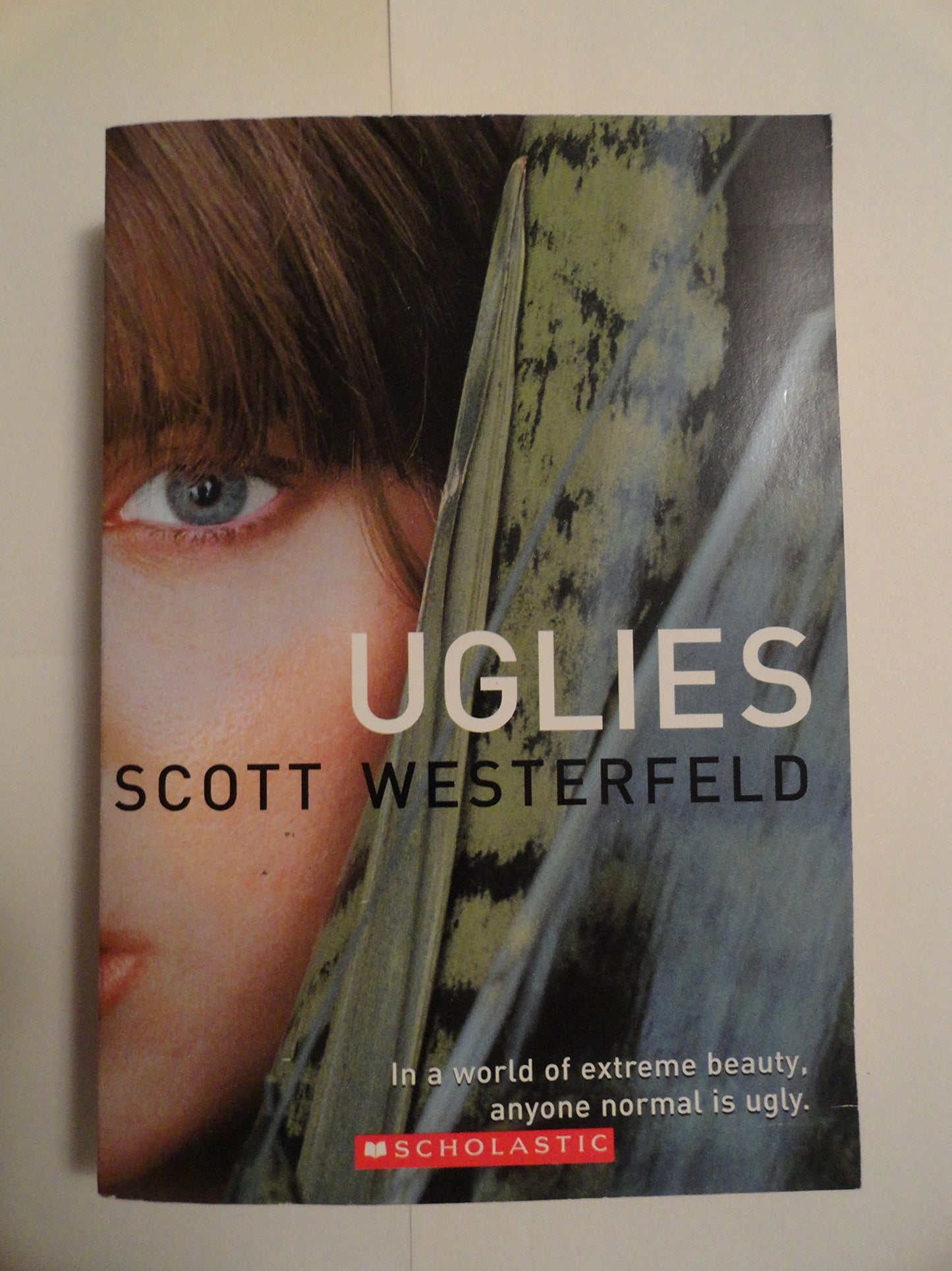Uglies (The Uglies, 1)