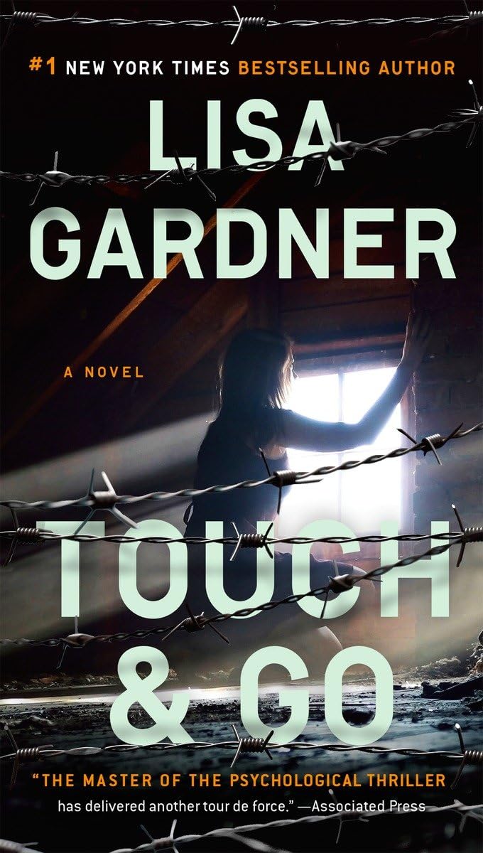 TOUCH & GO (DETECTIVE D. D. WARR