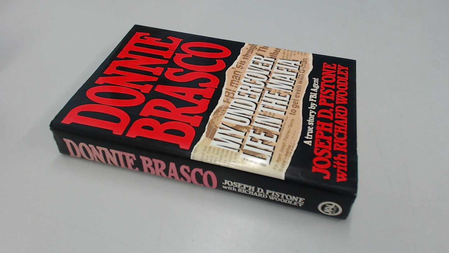 Donnie Brasco: My Undercover Life in the Mafia - 7956