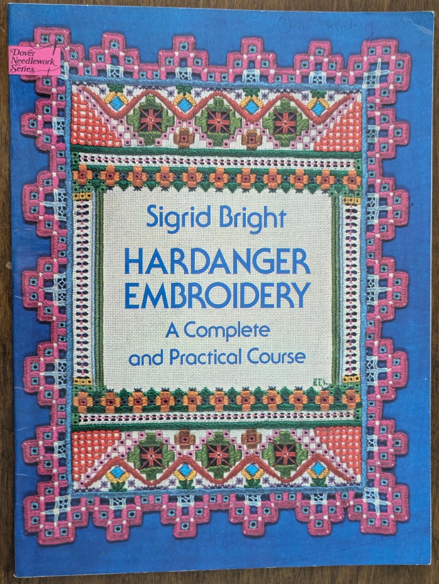 Hardanger Embroidery (Dover Needlework Series)