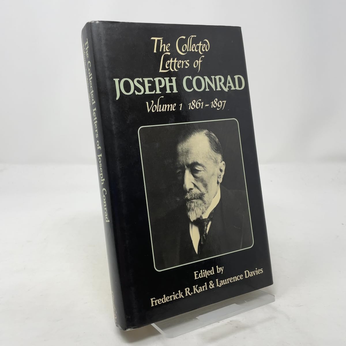The Collected Letters of Joseph Conrad (The Cambridge Edition of the Letters of Joseph Conrad) (Volume 1)