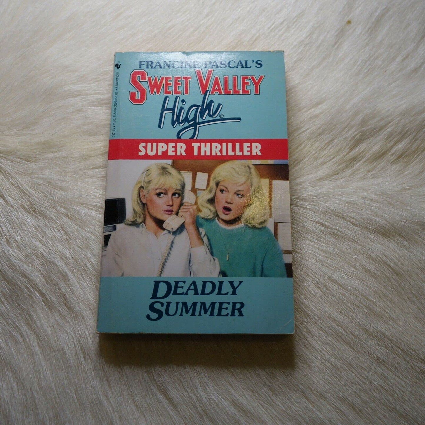 DEADLY SUMMER (Sweet Valley High Super Thrillers)