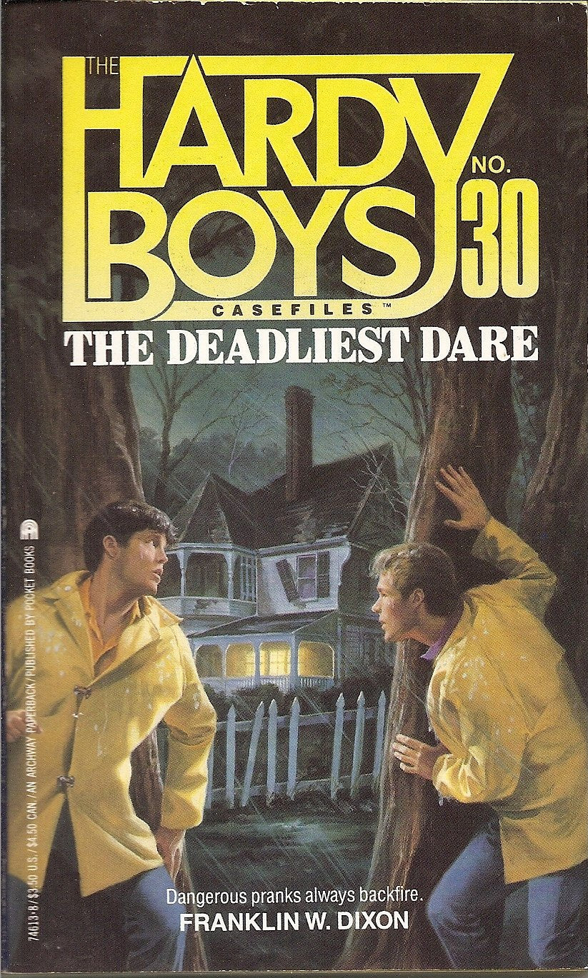 DEADLIEST DARE (HARDY BOYS CASE FILE 30) (Hardy Boys Casefiles)