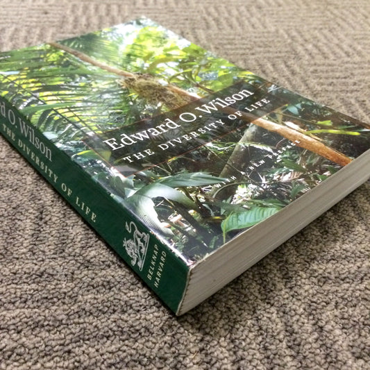 The Diversity of Life: With a New Preface (Questions of Science) - 3598