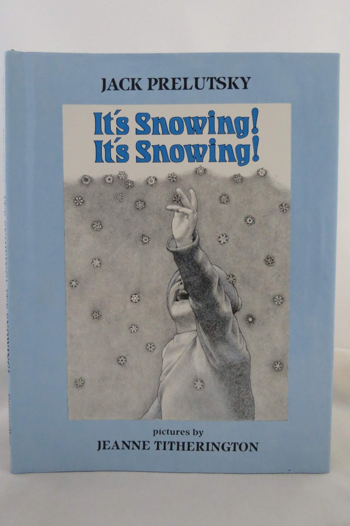 It's Snowing! It's Snowing!