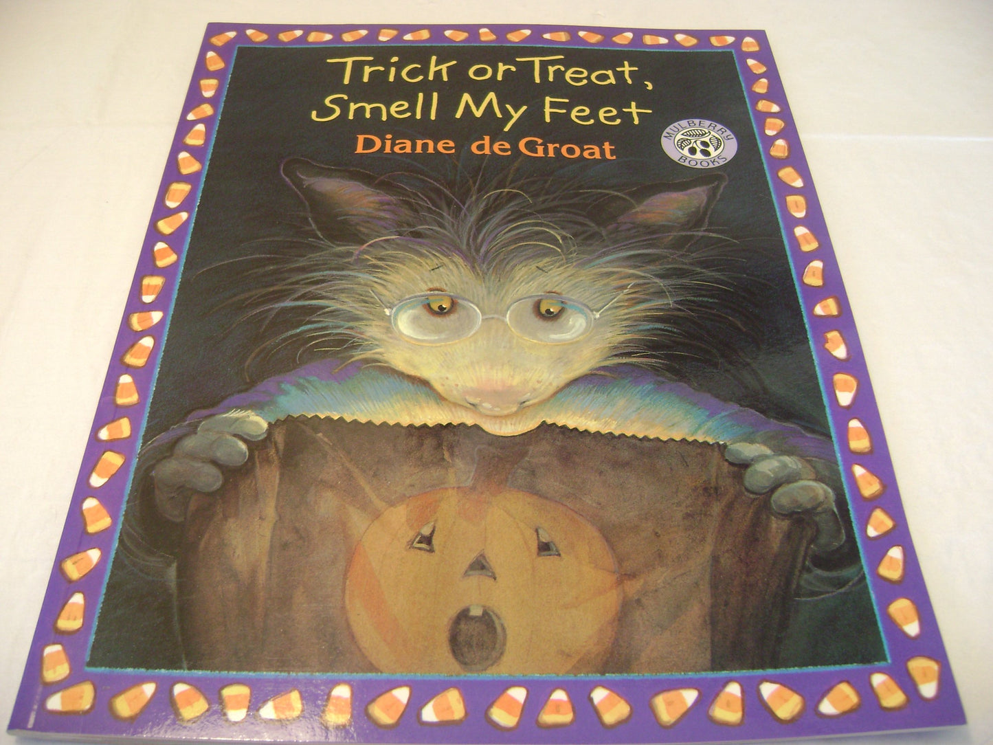 Trick or Treat, Smell My Feet (Gilbert the Opossum) - 8378
