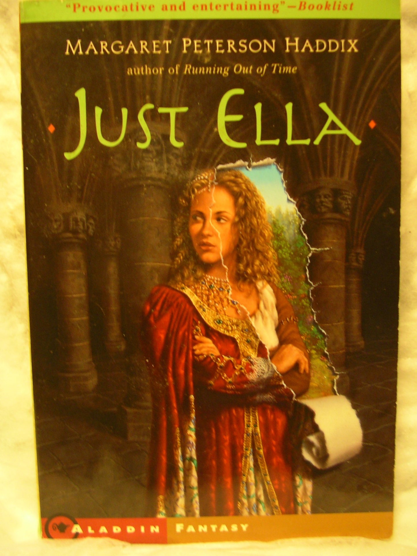 Just Ella (1) (The Palace Chronicles) - 5572