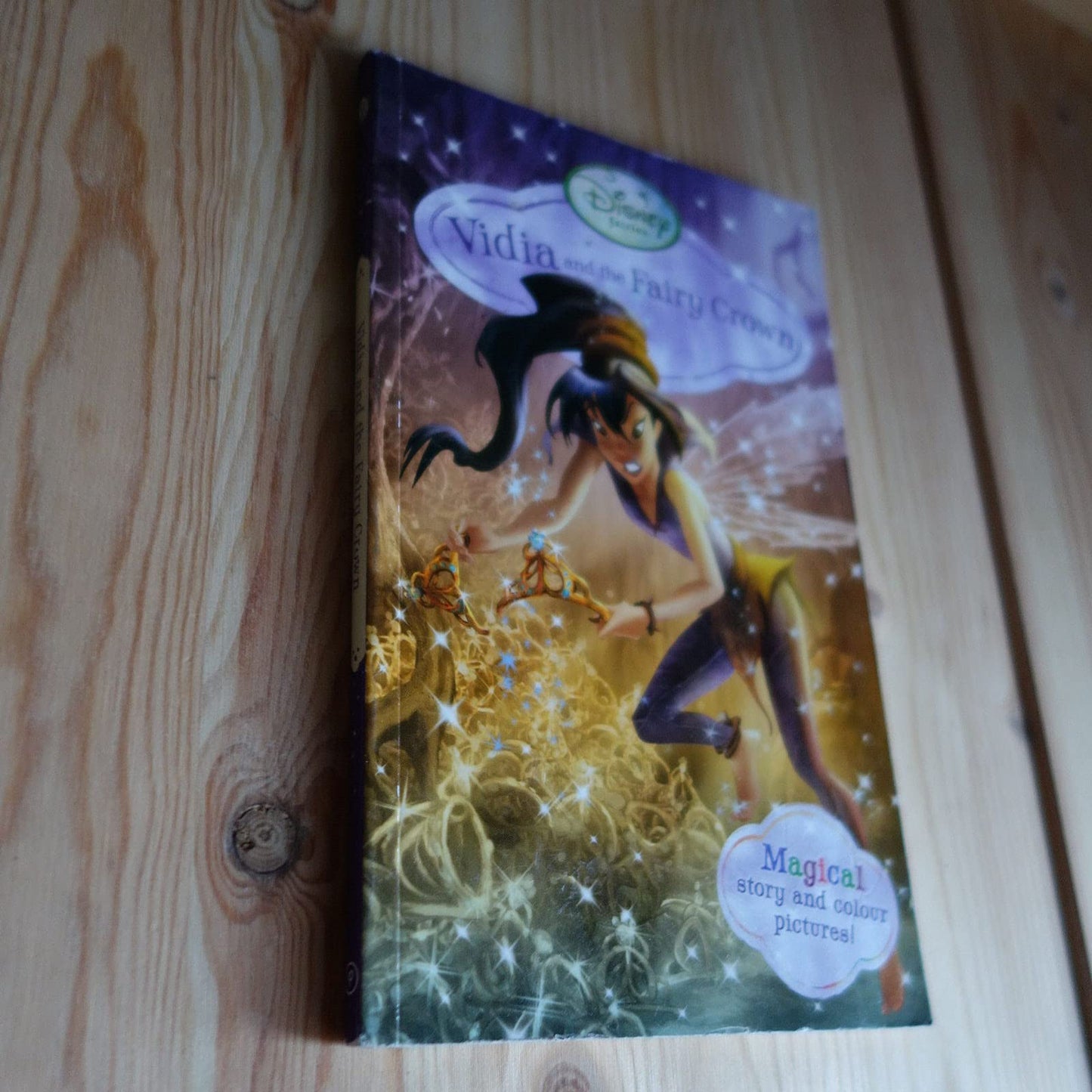 Vidia and the Fairy Crown (Disney Fairies) - 6586
