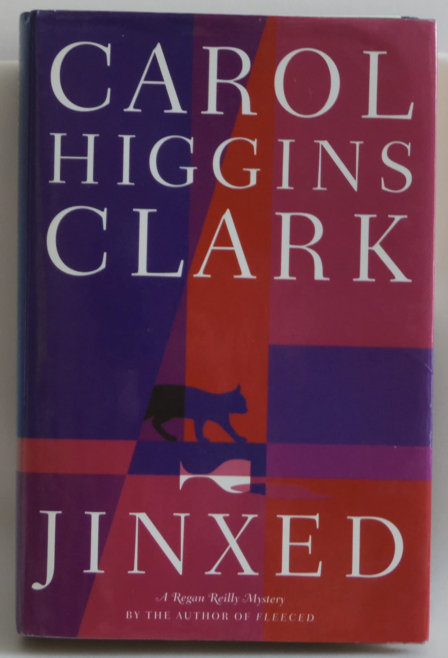 Jinxed (Regan Reilly Mysteries, No. 6)